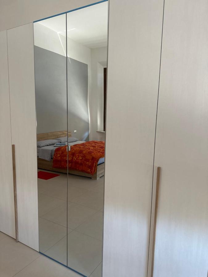 米兰多拉Grande Stanza Matrimoniale In Palazzo Signorile公寓 外观 照片